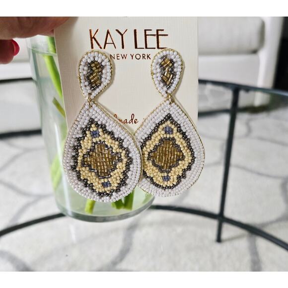 Kay Lee White Ivory Beaded Earrings New - Picture 6 of 6
